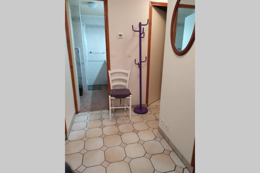 Ferienwohnung Chez Fabienne T3 Le Breuil-sur-Couze Exterior foto