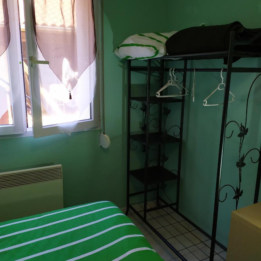 Ferienwohnung Chez Fabienne T3 Le Breuil-sur-Couze Exterior foto